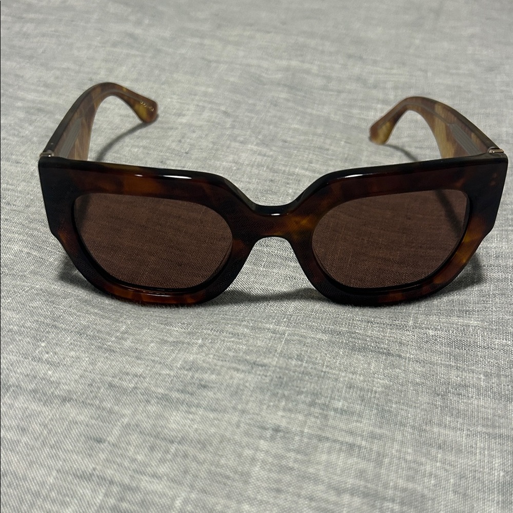 Diff Maren Iconica Tortoise Shell Sunglasses. Lik… - image 6